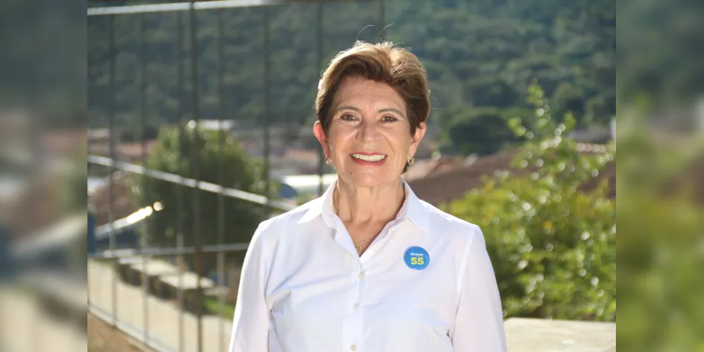 Prefeita da cidade de Ponta Grossa, Elizabeth Silveira Schmidt (PSD).