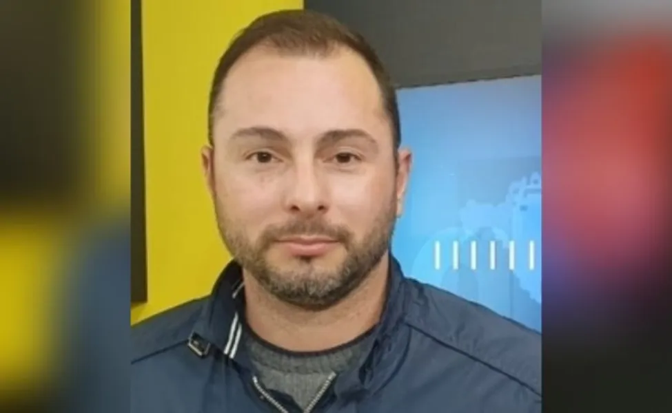 NIVER - O presidente da Câmara Municipal de Ponta Grossa, Daniel Milla será muito cumprimentado pela passagem de seu aniversário no próximo sábado (25). Daniel vem se destacando na política local com seu trabalho sério sempre pensando no melhor para nossa comunidade. Da coluna RC os votos de realizações e sucesso.