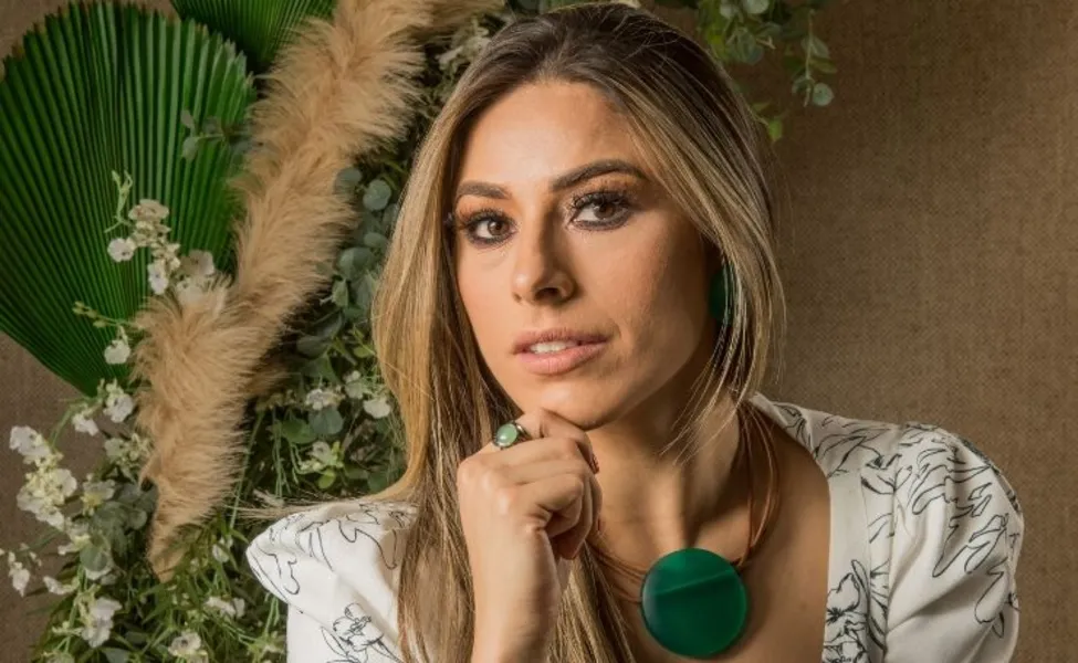 FELICITAÇÕES – A badalada personal trainer Talirian Angiéllen de Faria receberá as felicitações pela troca de idade no próximo sábado (25). Da coluna RC os votos de alegrias e sucesso.