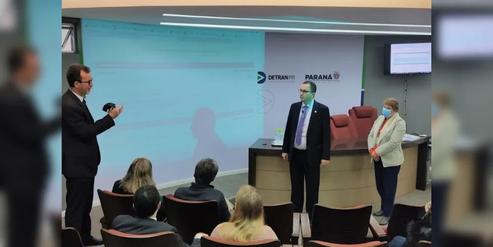 Pagamento de guia do licenciamento do Detran-PR poderá ser realizado por PIX