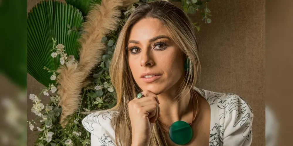 FELICITAÇÕES – A badalada personal trainer Talirian Angiéllen de Faria receberá as felicitações pela troca de idade no próximo sábado (25). Da coluna RC os votos de alegrias e sucesso.