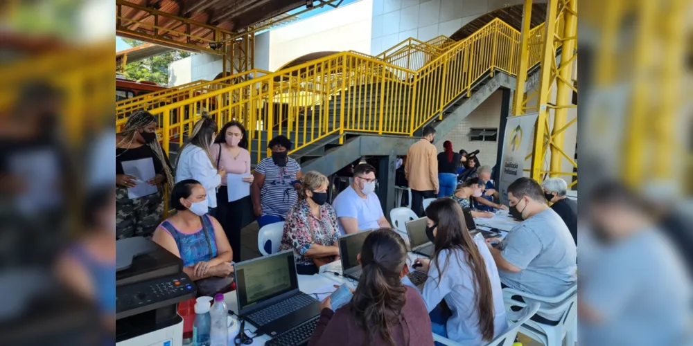 Serão ofertadas mais de 400 vagas de emprego, oportunidades de estágio remunerado, orientações para a confecção de currículos, carteira de trabalho digital, cortes de cabelo gratuitos entre outros serviços.