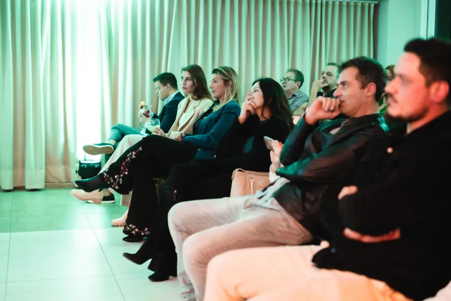 Apresentação do empreendimento para clientes