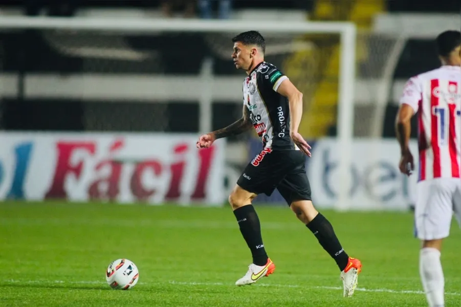 Operário derrota o Náutico e respira no Brasileirão