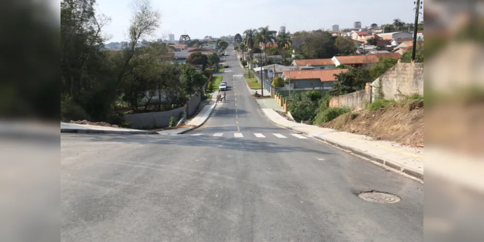 Investimento inclui a pavimentação de aproximadamente 430 metros da rua Arapongas