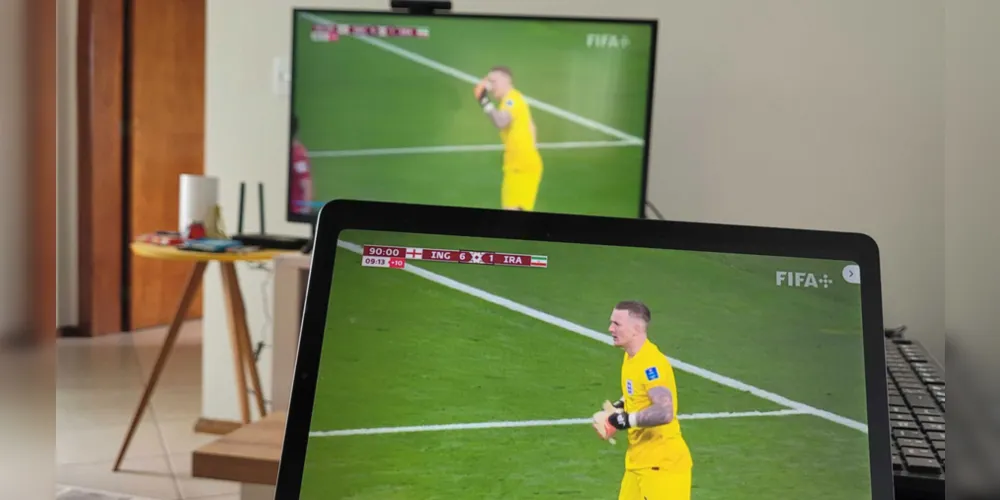 O FIFA+ pode ser acessado no navegador em seu site oficial, ou nas plataformas Android e IOS através do app