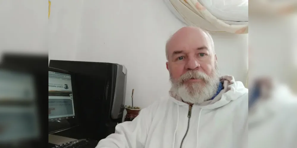 João Torres Pereira Junior receberá as felicitações pela chegada de seu aniversário nesta sexta - feira (4). Da coluna RC os votos de realizações e felicidades