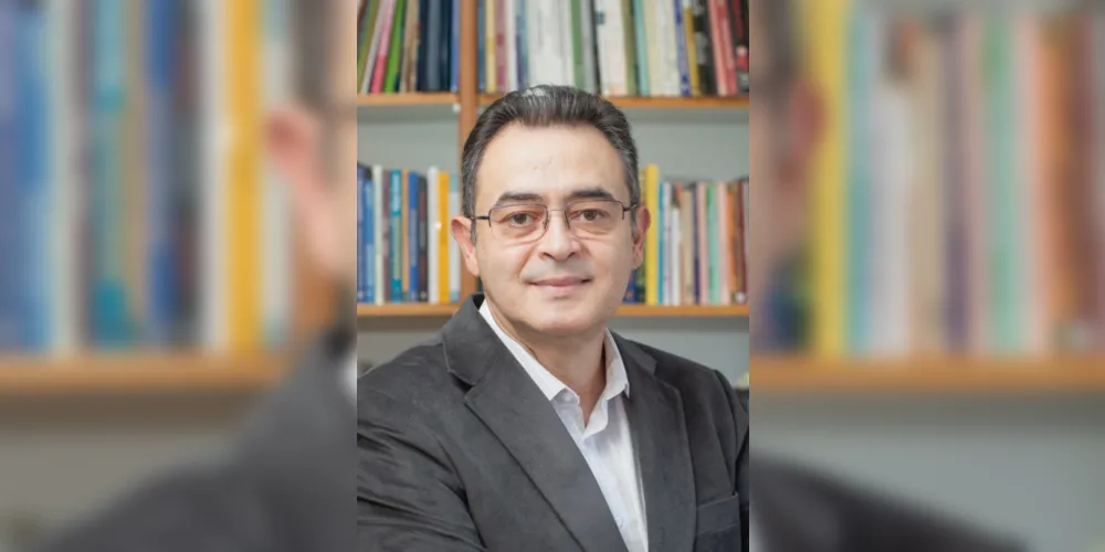 Texto de autoria de Jefferson Mainardes, professor do Departamento de Educação da Universidade Estadual de Ponta Grossa