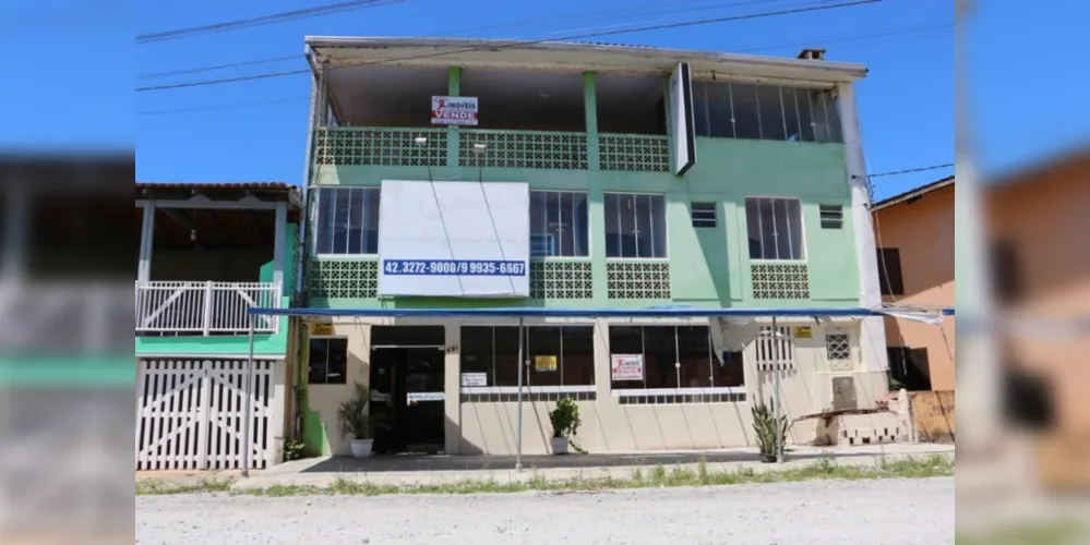 Imóvel possui três andares e 17 apartamentos; local também passará por reformas