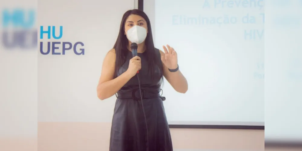 Em dezembro de 2022, Alícia esteve em visita na UEPG