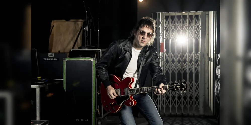 Marcelo Gross, ex-Cachorro Grande, comemora 50 anos com show no Baviera nesta sexta