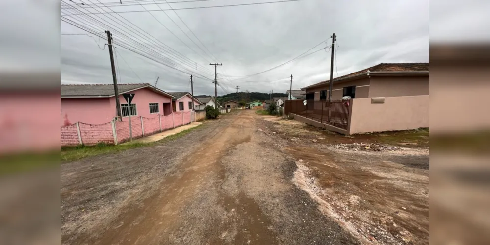 Ao todo, são 1.567,74 metros de novo pavimento com revestimento CBUQ