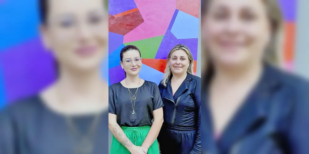 Joce Canto e a Presidente da Fundação Municipal de Saúde de Ponta Grossa, Juliane Dorosxi.