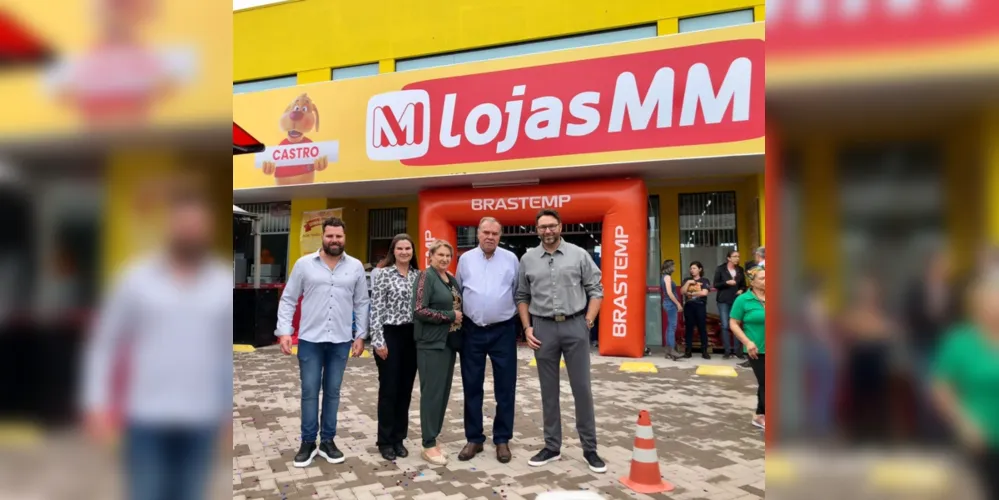 Loja na Vila Rio Branco é a terceira unidade na cidade dos Campos Gerais e oferece experiência 'diferenciada' para compra de novos produtos.