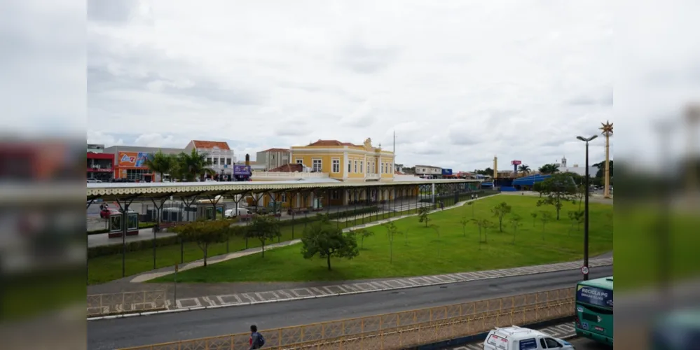 Após a premiação, acontece a abertura oficial do evento e o início dos atendimentos, que serão realizados das 9h00 às 16h00