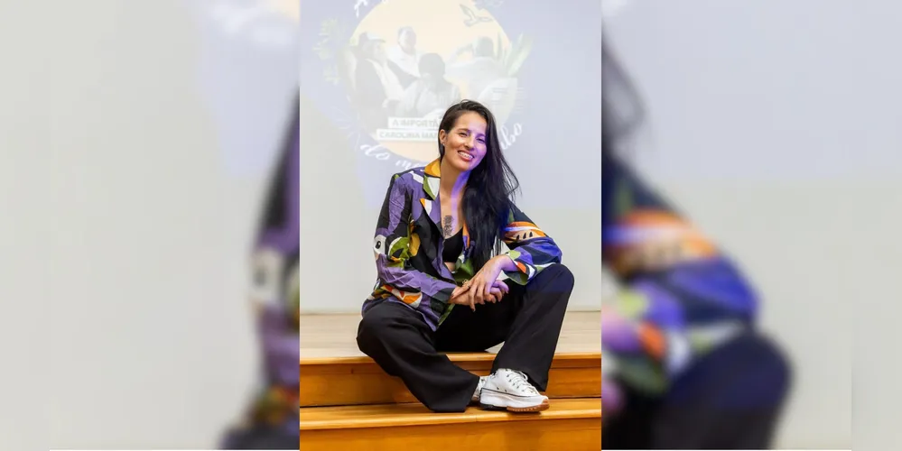 Multiartista Ligiane Ferreira faz ciclo de palestras em escolas, sobre cultura negra e quilombola