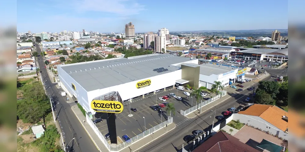 Supermercados de Ponta Grossa abrem nos feriados de sexta (18) e segunda (21) até às 20 horas