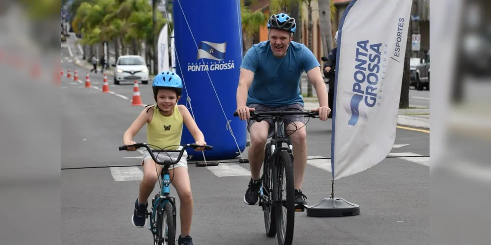 O evento, gratuito e aberto a toda a comunidade, ocorre das 8h às 11h, contando com sinalização durante todo o trajeto