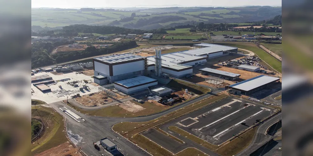 A unidade está localizada a poucos quilômetros da planta cervejeira, às margens da PR-151