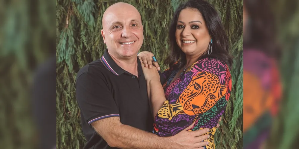 Sempre cercado do carinho e admiração de sua família, Celso Batista Rosas celebra na próxima terça-feira (14) mais um ano de vida. No registro, com sua esposa Hindra Batista Rosas, ele simboliza alegria e inspiração. Da Coluna RC, nossos votos de saúde, felicidade e muitas realizações.