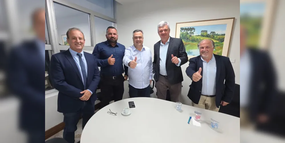 Moacyr Fadel, Rodrigo Duarte, Beto Preto, Juca Sloboda e Reginaldo Cheirubim estiveram reunidos