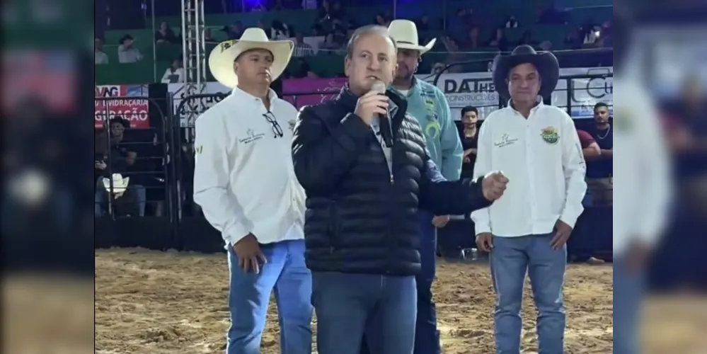 Moacyr Fadel participou da FESCAETÊ 2025, em Curiúva