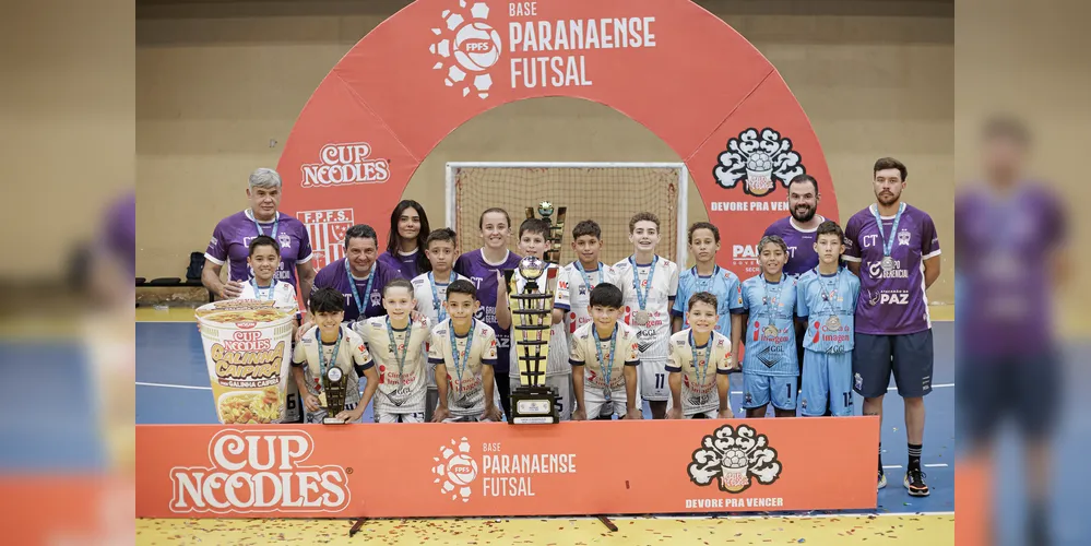 Equipe sub-11 realizou uma campanha histórica na competição