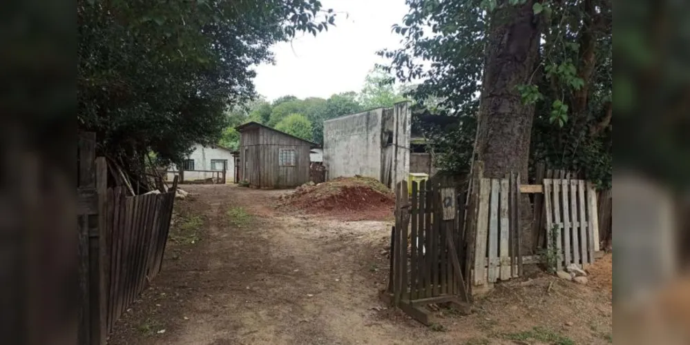 Imagem ilustrativa da imagem Inspeção em imóveis da área férrea de Ponta Grossa revela vulnerabilidade social de moradores